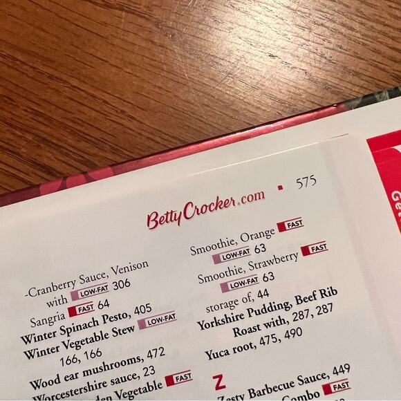 Betty Crocker Comprehensive Cookbook w/ Tips Great Gift for Beginners - Picture 7 of 8